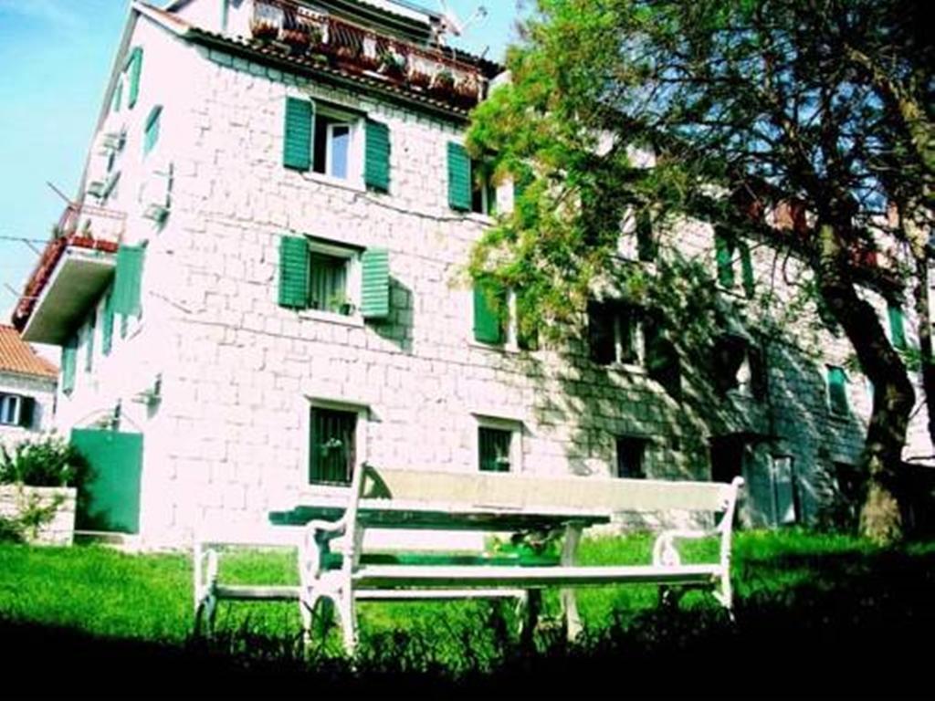 Guest House Il Giardino Duplancic Сплит Екстериор снимка