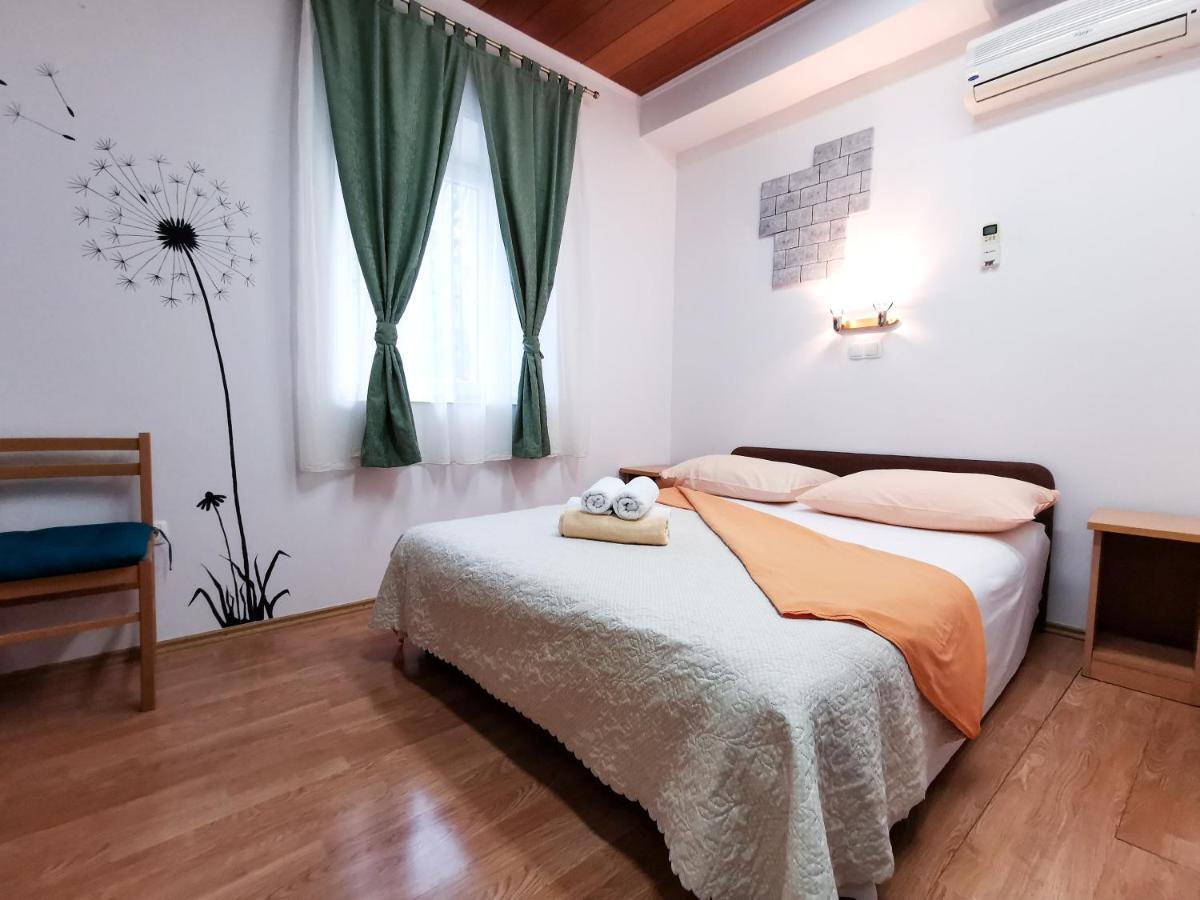 Guest House Il Giardino Duplancic Сплит Екстериор снимка