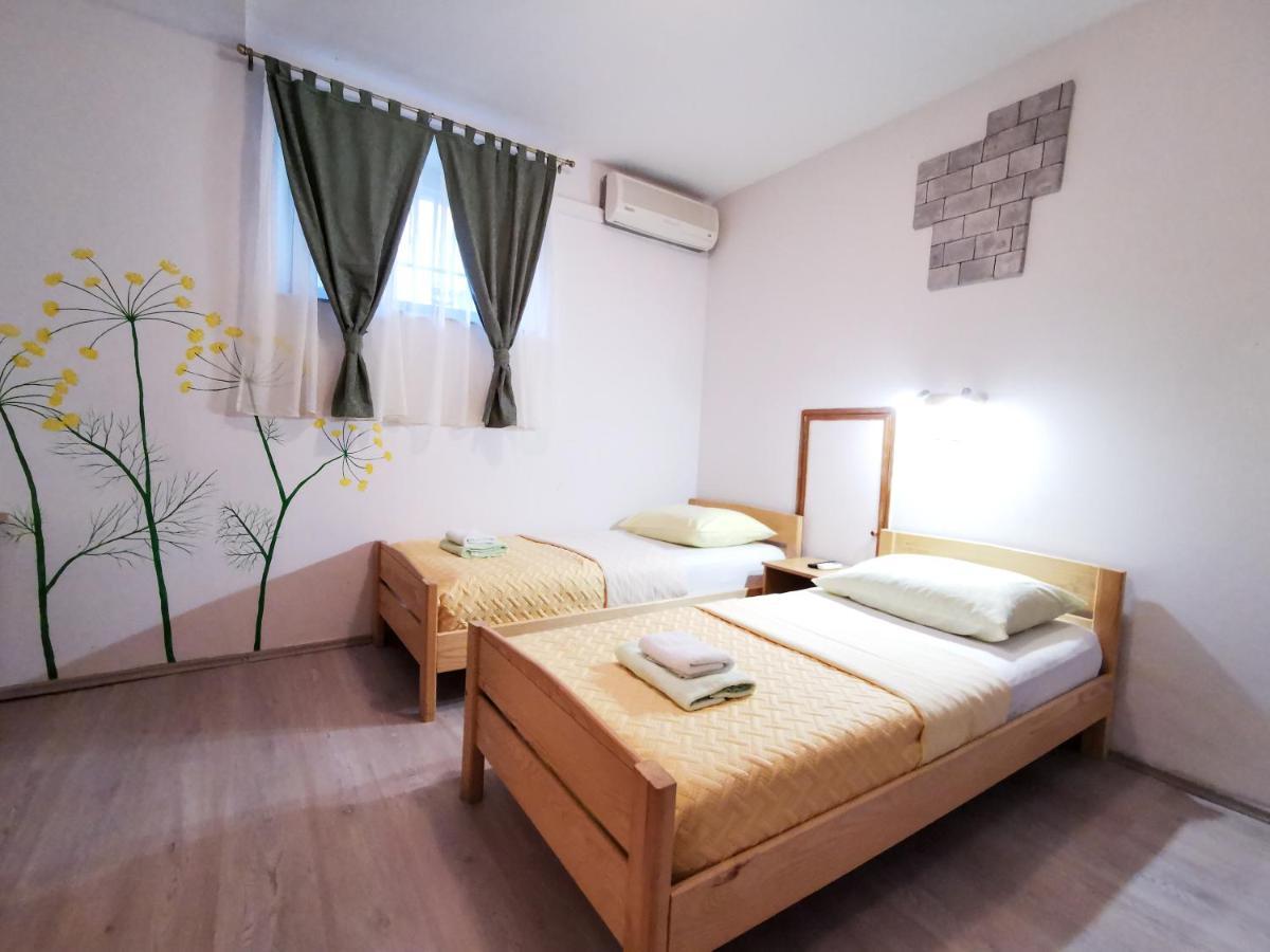 Guest House Il Giardino Duplancic Сплит Екстериор снимка