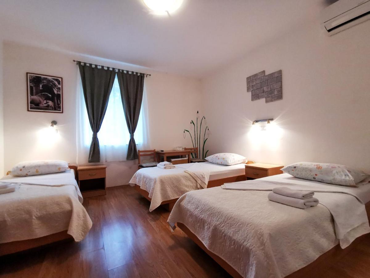 Guest House Il Giardino Duplancic Сплит Екстериор снимка